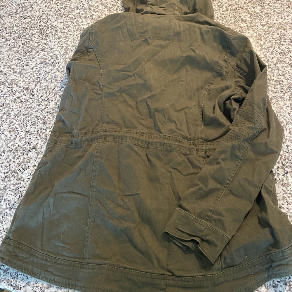 Green jacket - Picture 2 of 2